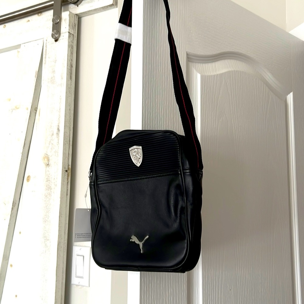 New puma Ferrari pouch with tags